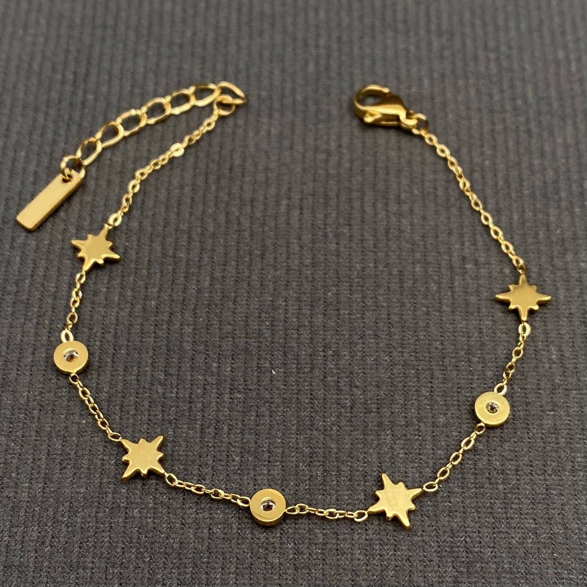 
                  
                    Zircon Inlaid Stars Bracelet
                  
                