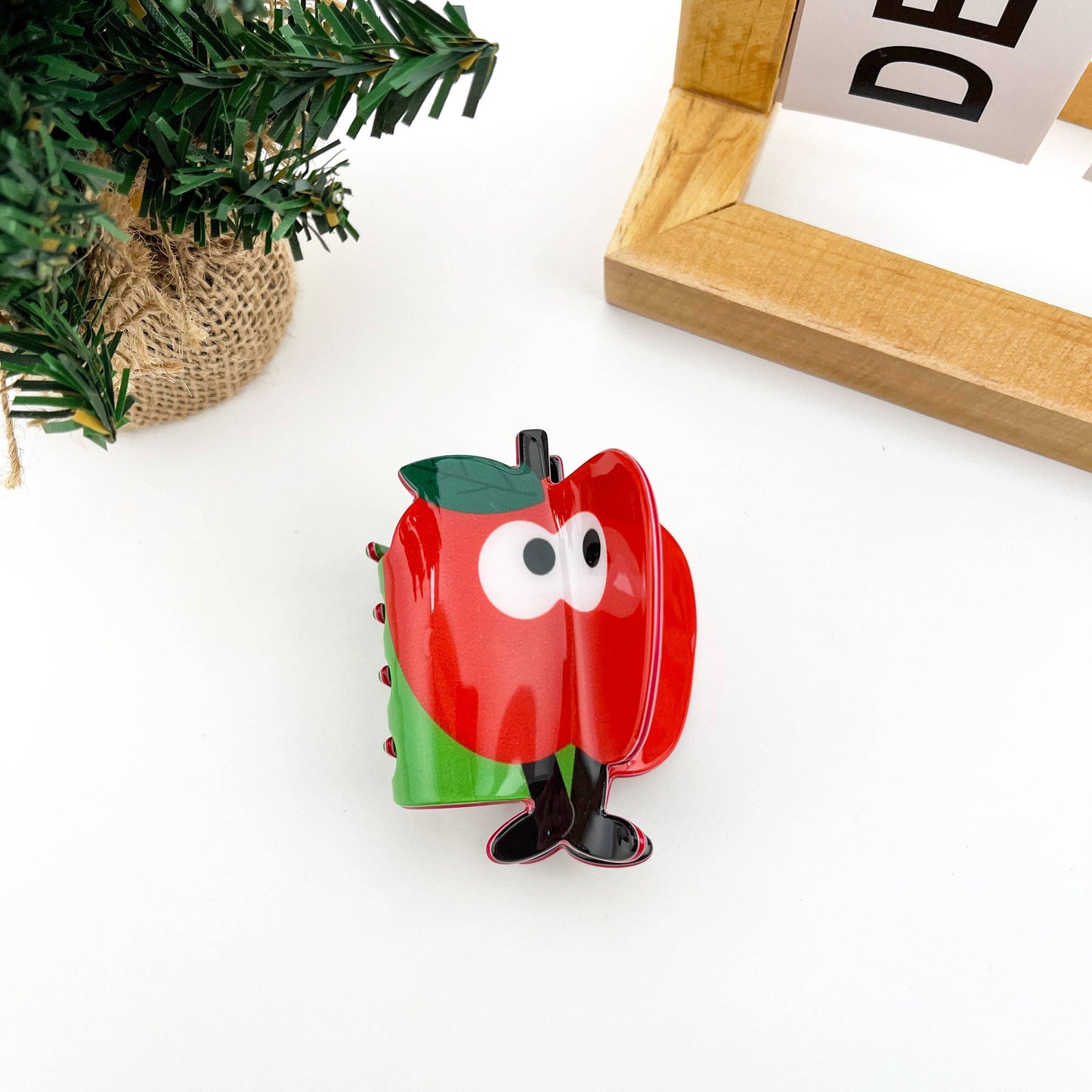 
                  
                    Apple Buddy Acrylic Hair Claw
                  
                