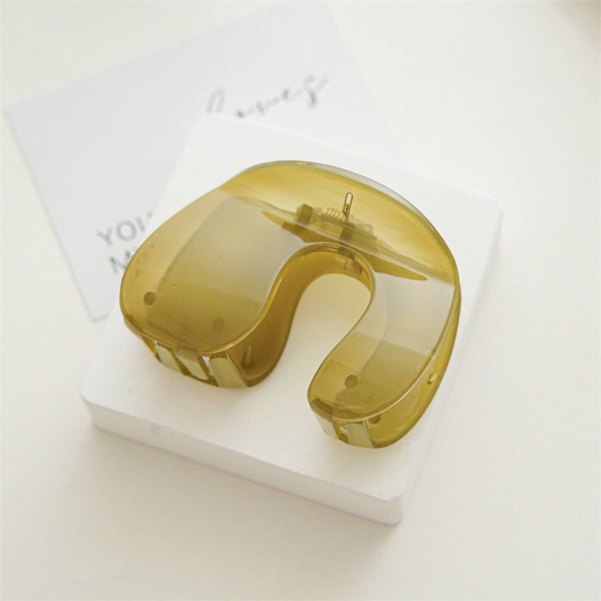 
                  
                    Modern Minimalist Hair Claw
                  
                