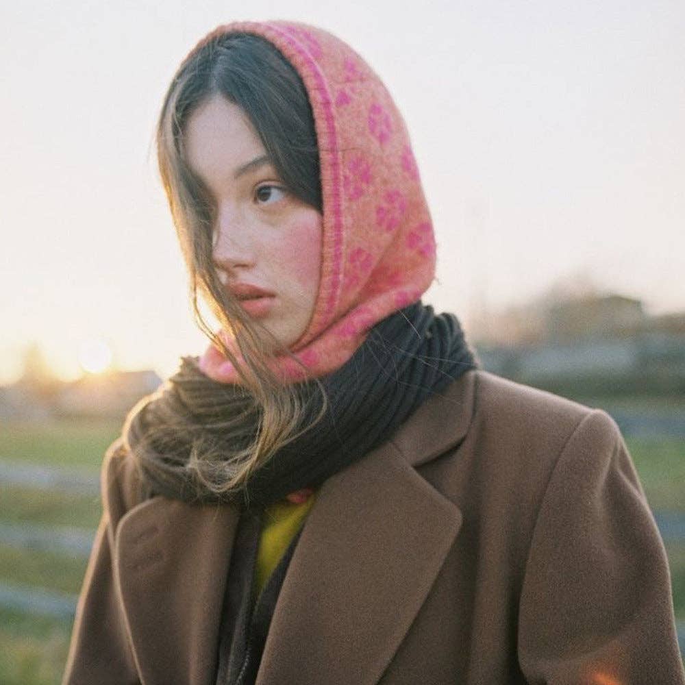 
                  
                    Winter Wool Clover Snood Beanie
                  
                