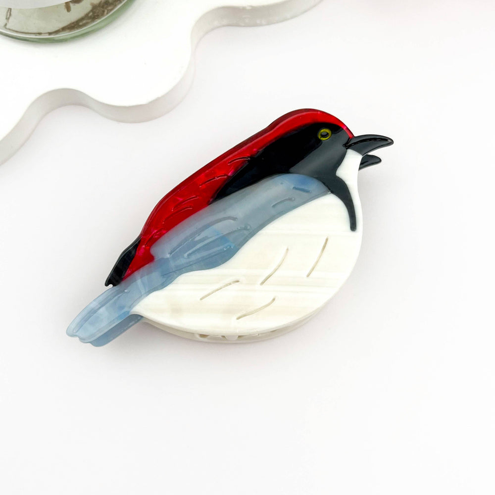 
                  
                    Elegant Birds Hair Claws
                  
                