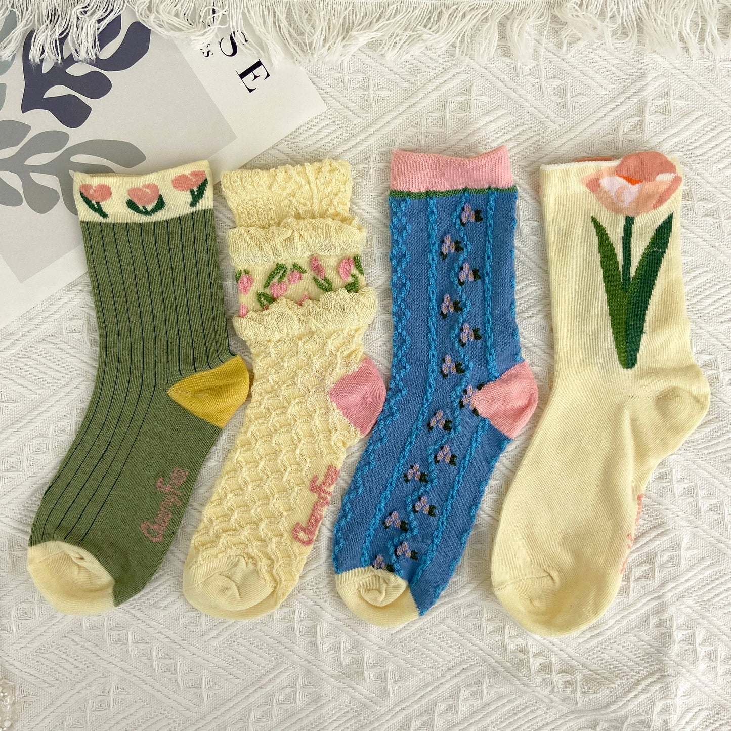 
                  
                    Sweetheart Vintage Floral Socks
                  
                
