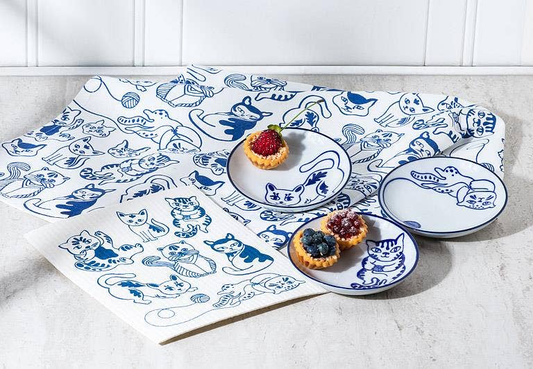 
                  
                    Playful Cats Small Ceramic Dish
                  
                