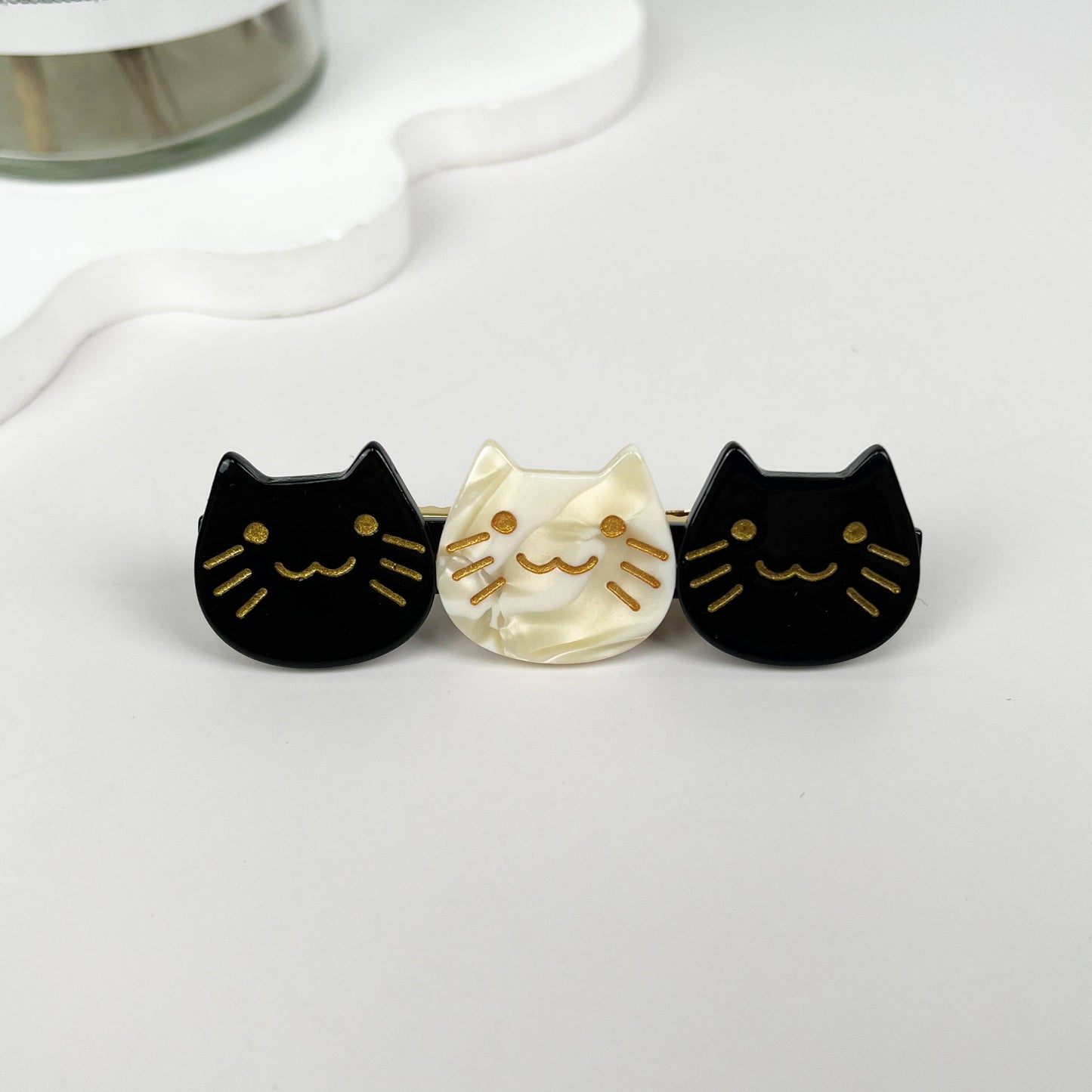 
                  
                    Retro Cats Duckbill Hair Clip
                  
                