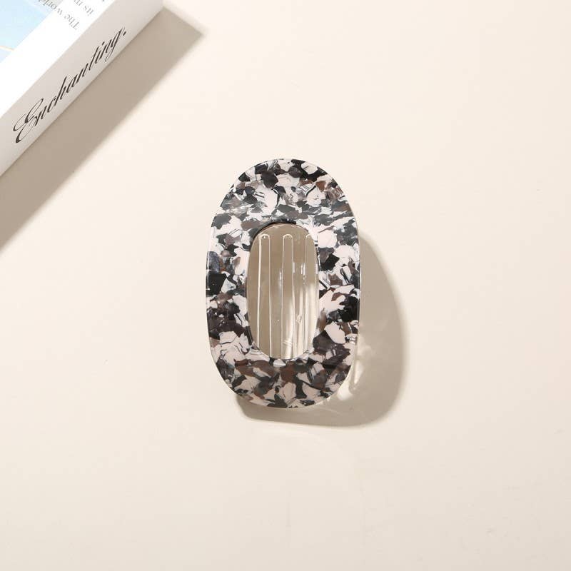
                  
                    High Gloss Granite Finish Lay Flat Oval Claw
                  
                
