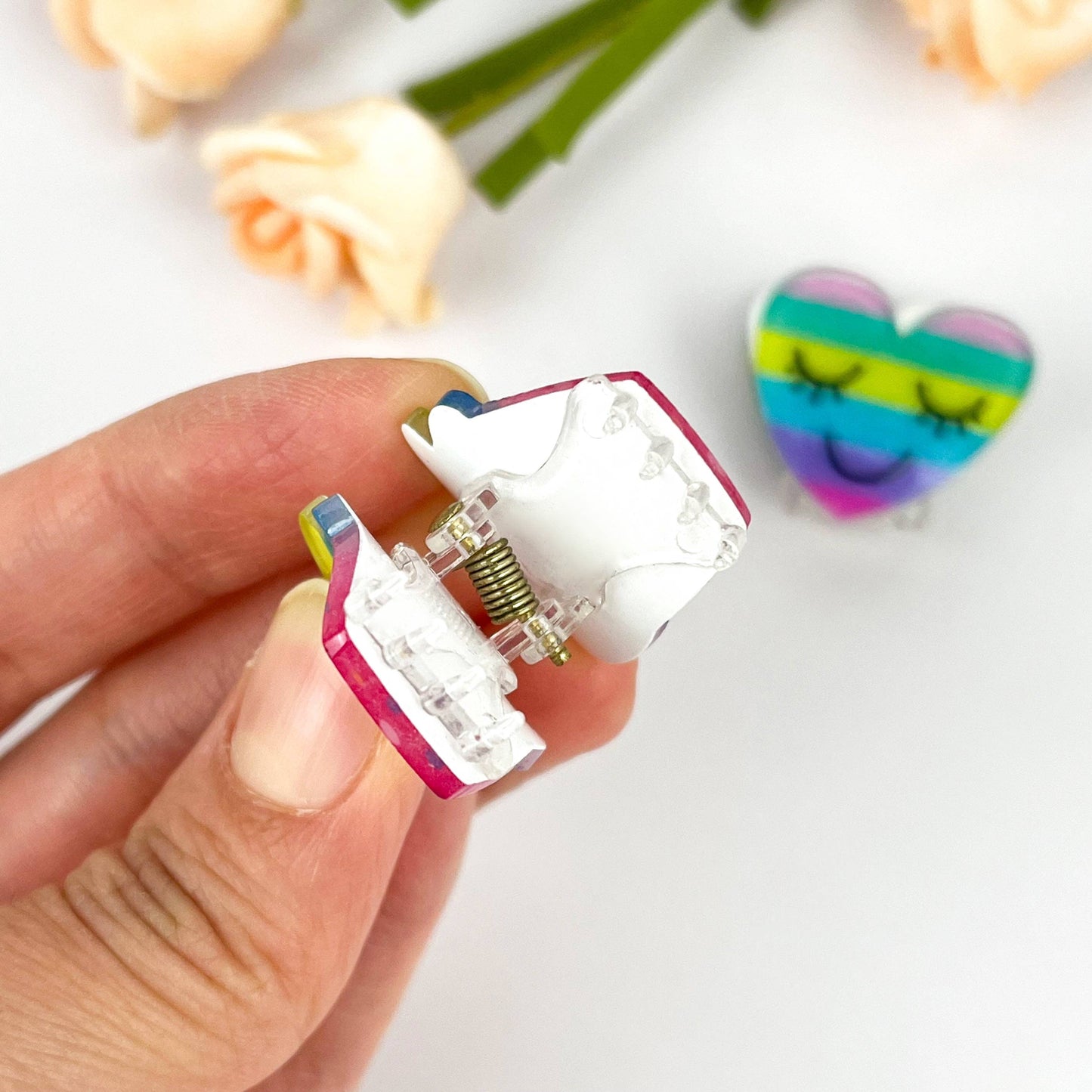
                  
                    Mini Cartoon Hair Claw
                  
                