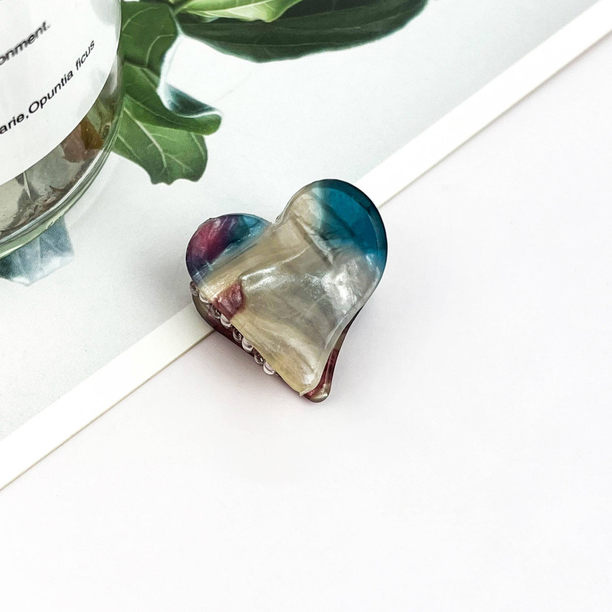 
                  
                    Tiny Hearts Mini Hair Claws
                  
                