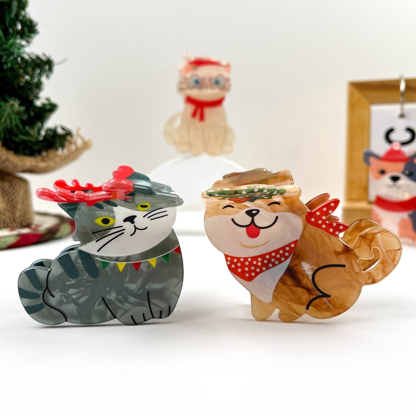 
                  
                    Winter Scarf Animals Hair Claws
                  
                