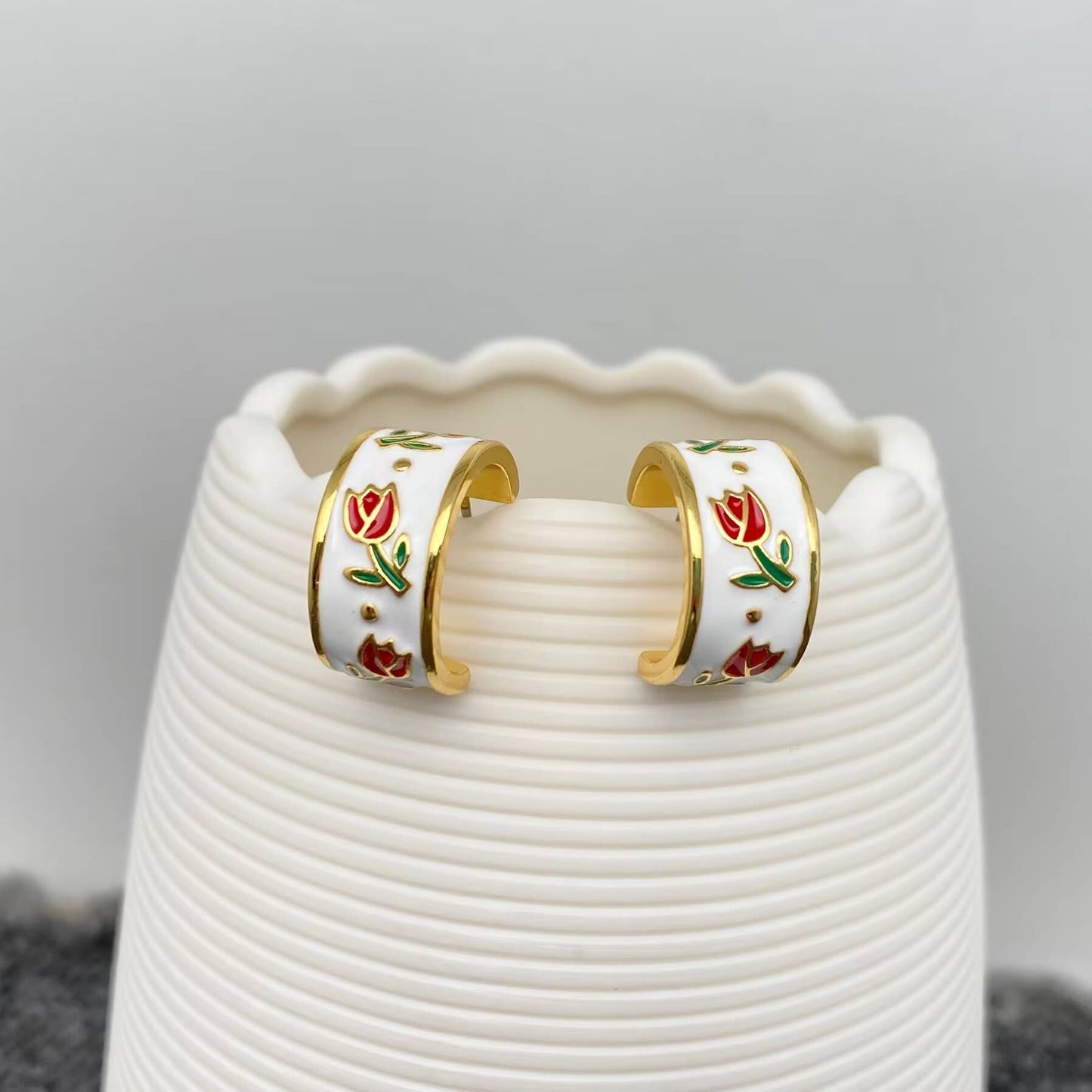 
                  
                    Enamel Tulip C-Shape Stud Earrings
                  
                
