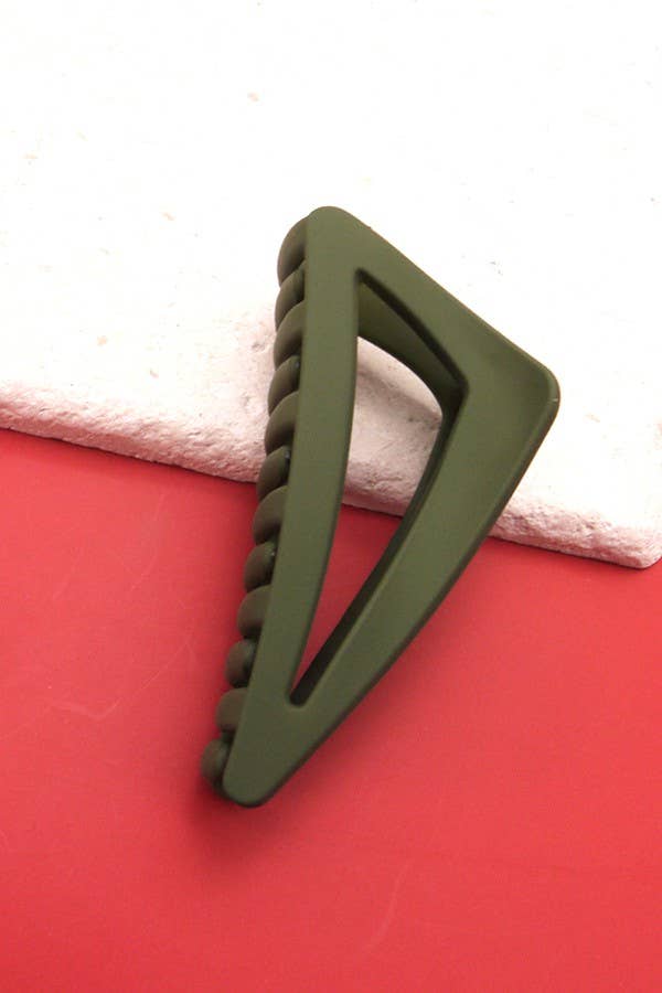 
                  
                    Matte Triangle Hair Claw
                  
                