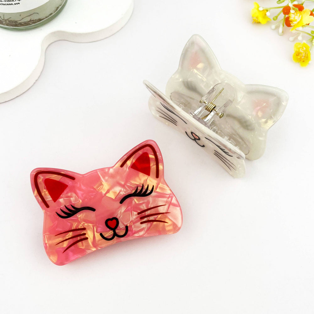 
                  
                    Happy Cat Face Pearly Hair Claw
                  
                