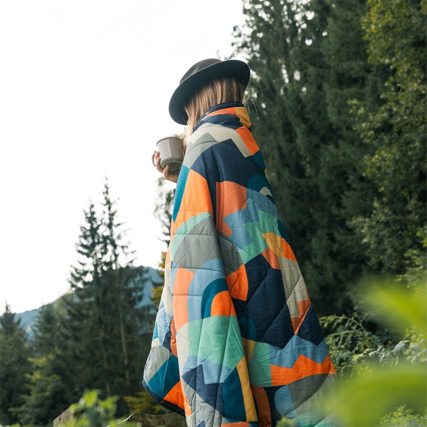 
                  
                    Poncho Blanket | 4-in-1
                  
                