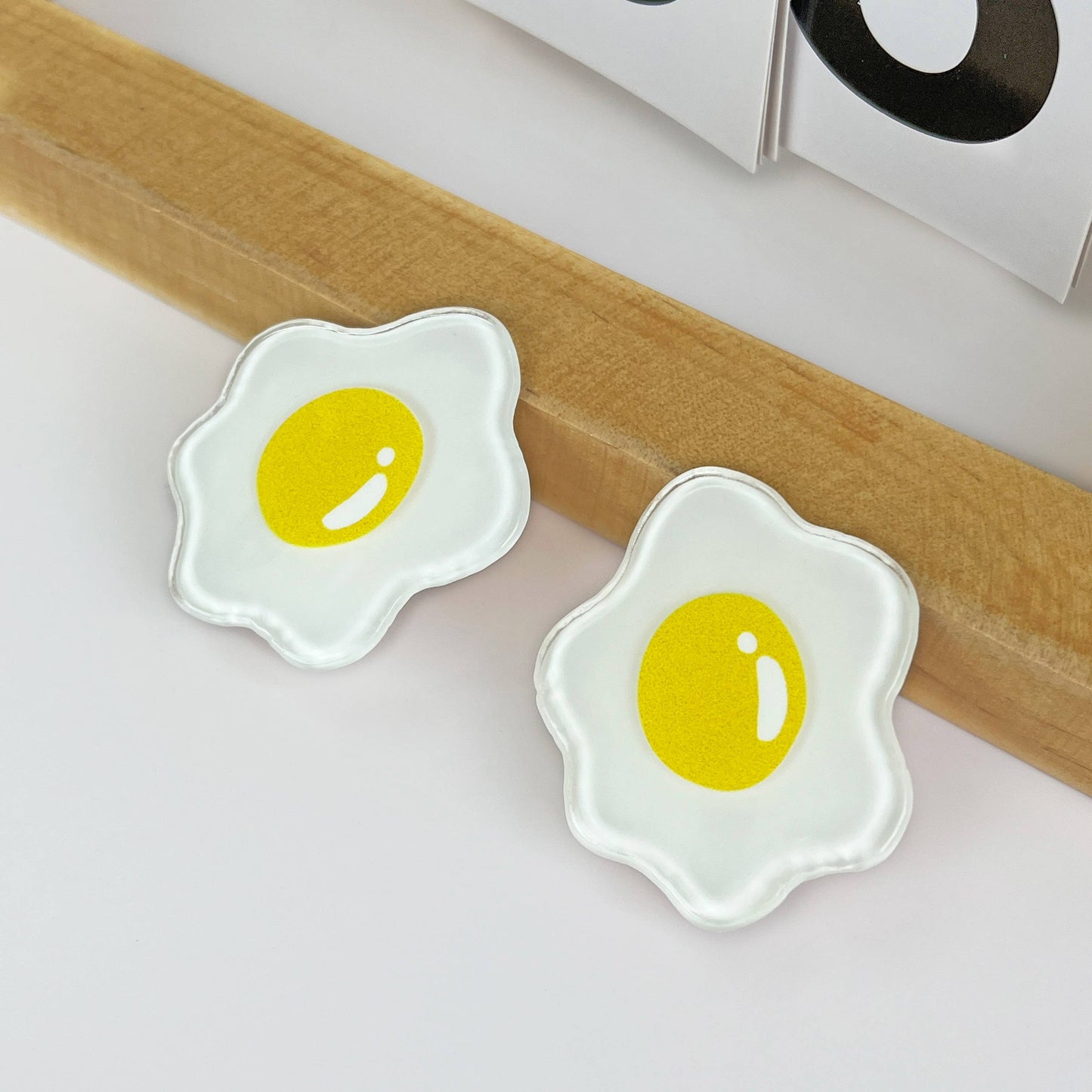 
                  
                    Over Easy Duckbill Hair Clips
                  
                