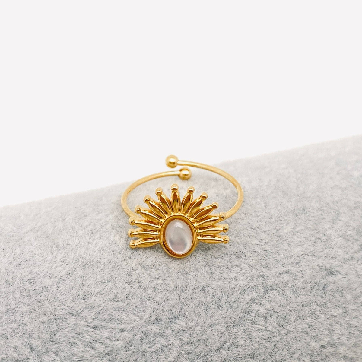 
                  
                    Inlaid Stone Sun Crown Adjustable Ring
                  
                
