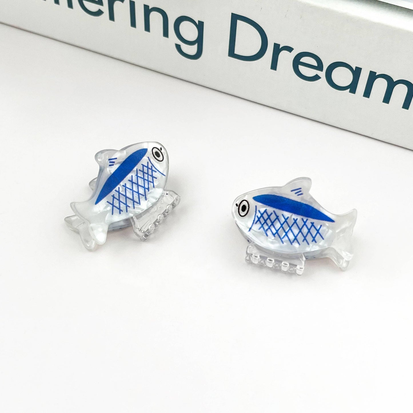
                  
                    Mini Cute Sardine Fish Acrylic Hair Claw Clip
                  
                