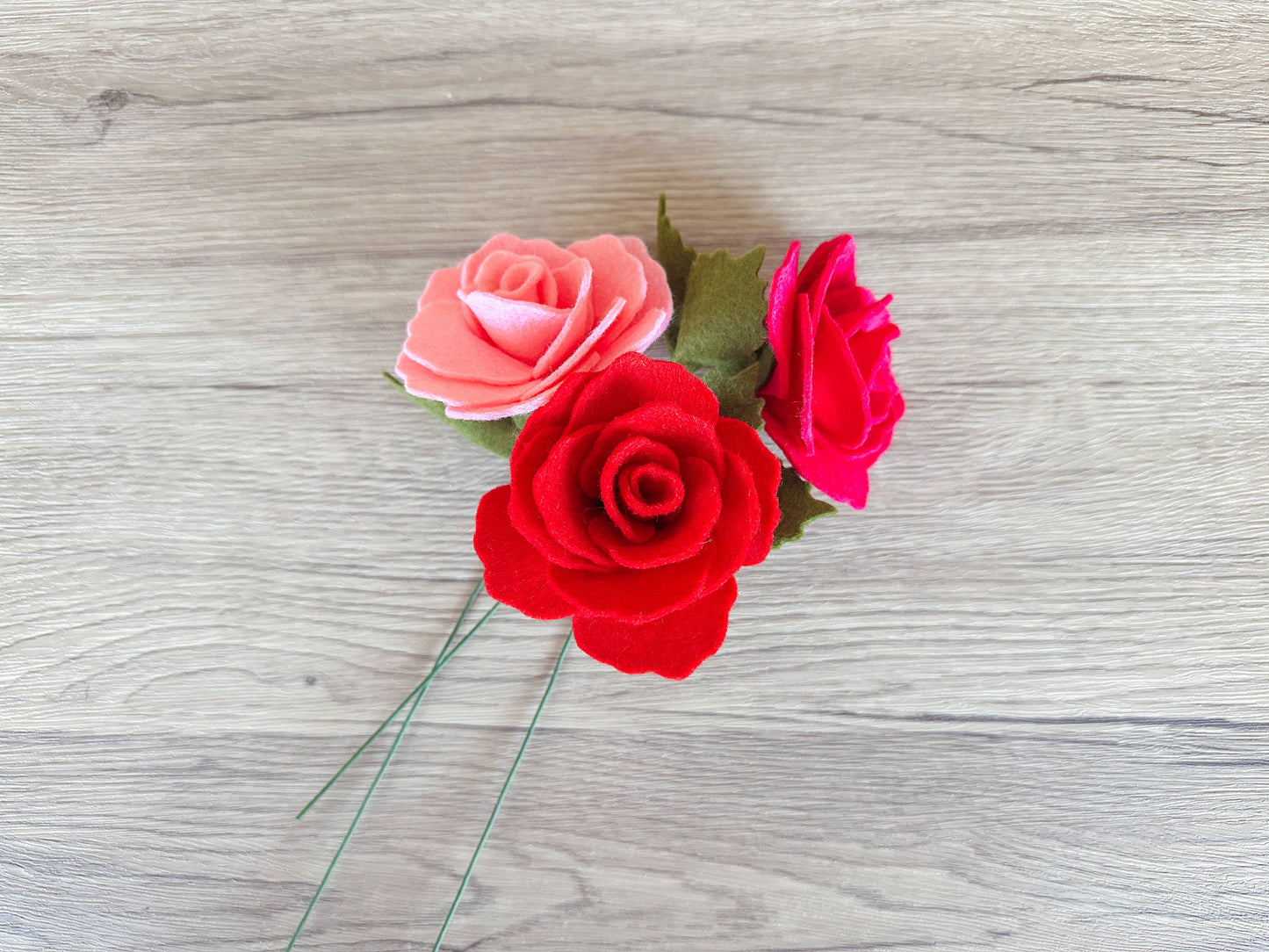 
                  
                    Single Rose Felt Flower Moss Leaf Stem  
                  
                