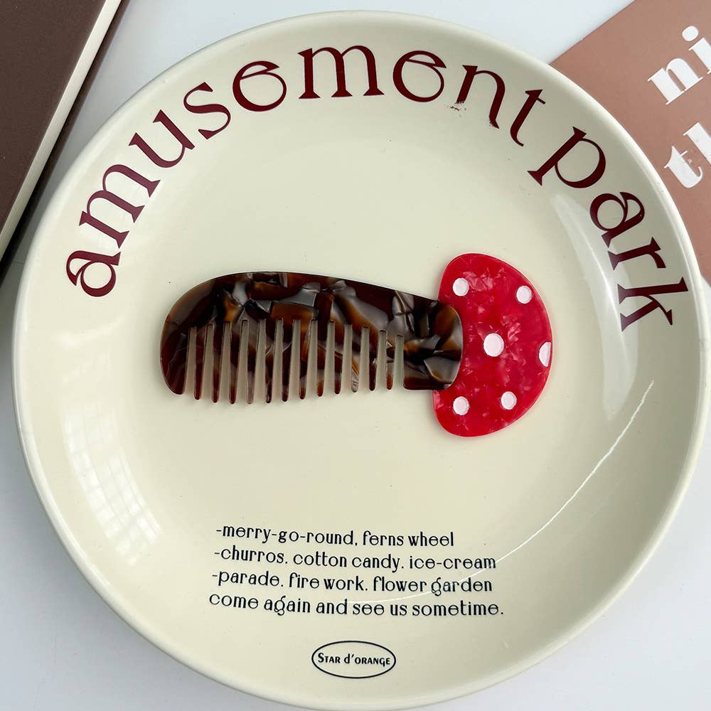 
                  
                    Acetate Animal Combs
                  
                