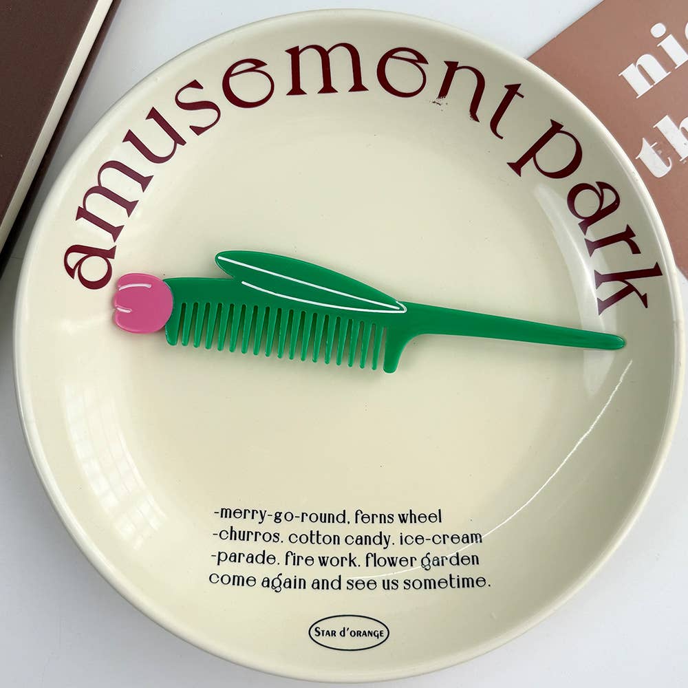 
                  
                    Acetate Animal Combs
                  
                