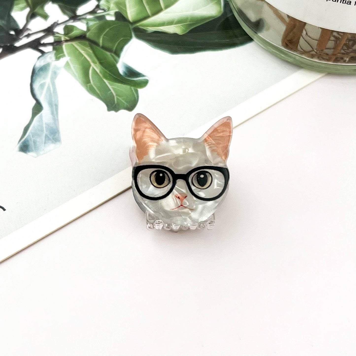 
                  
                    Character Cats Small Hair Claws
                  
                