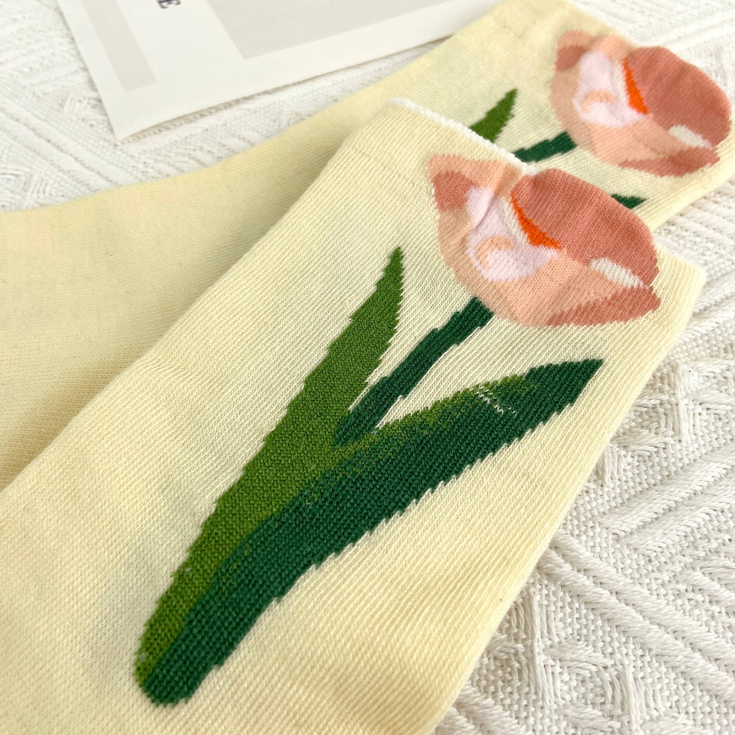 
                  
                    Sweetheart Vintage Floral Socks
                  
                