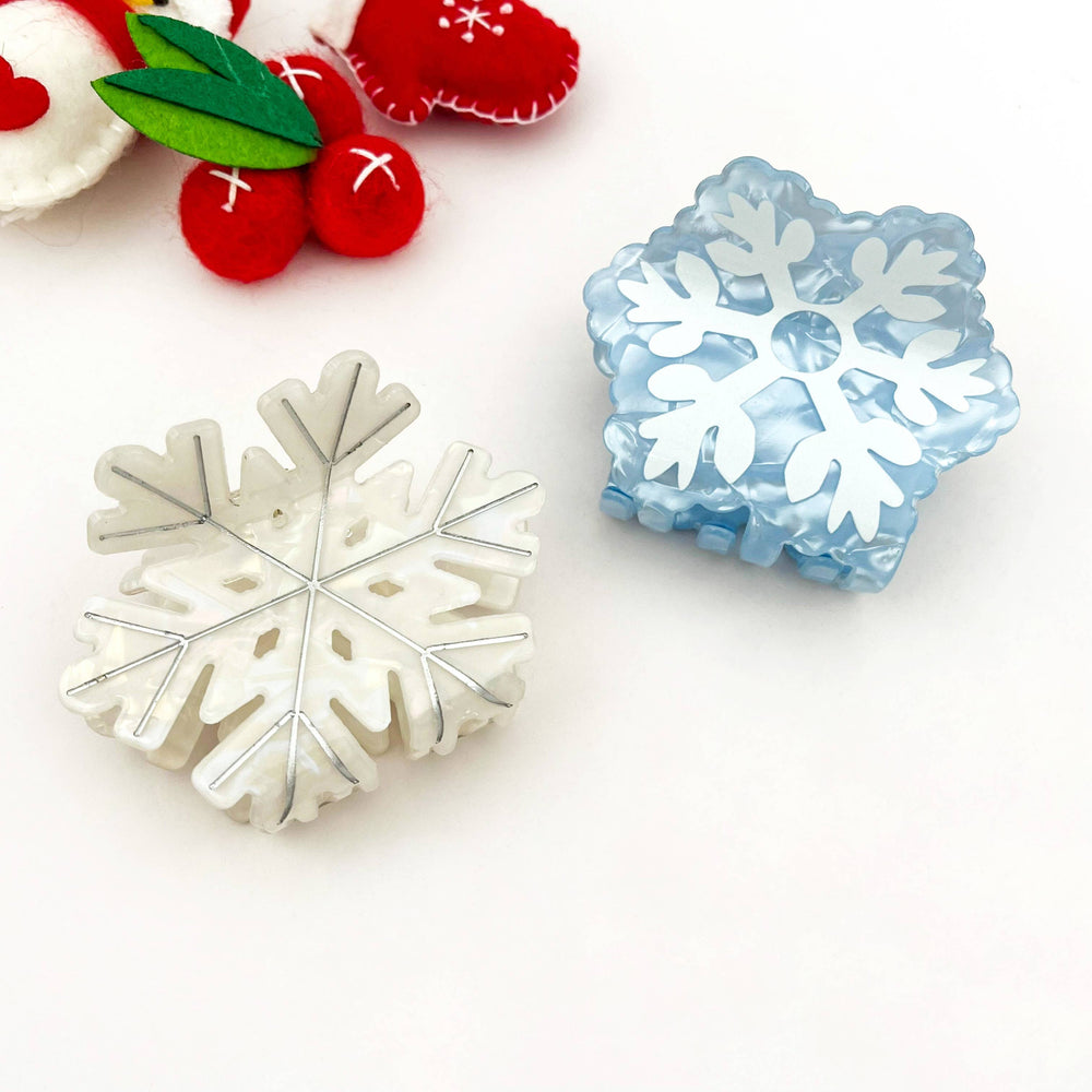 
                  
                    Festive Christmas Hair Claws
                  
                