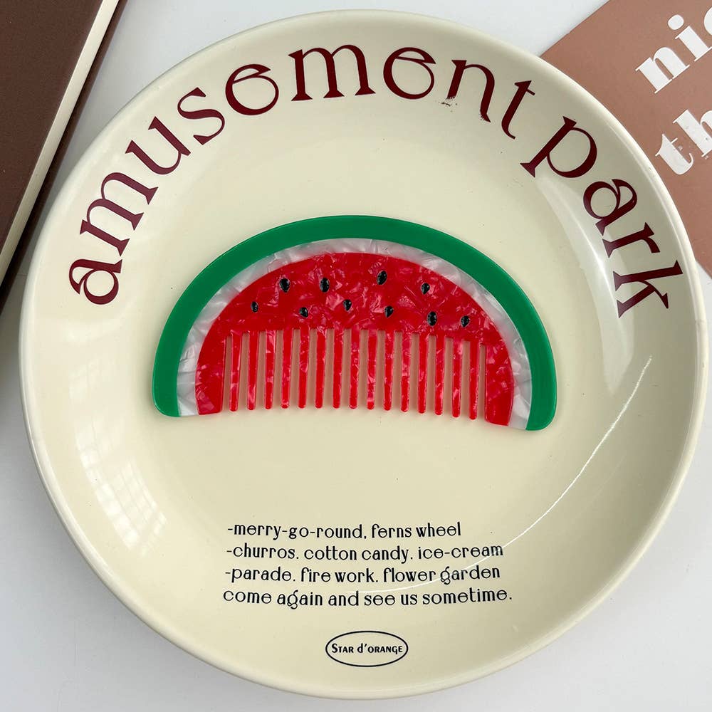
                  
                    Acetate Animal Combs
                  
                