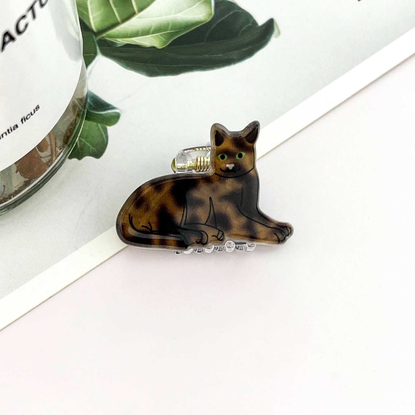 
                  
                    Mini Kitten Hair Claw Claw
                  
                