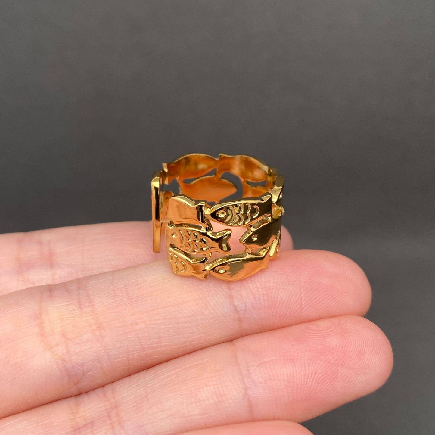 
                  
                    Shoal of Fish Adjustable Ring
                  
                