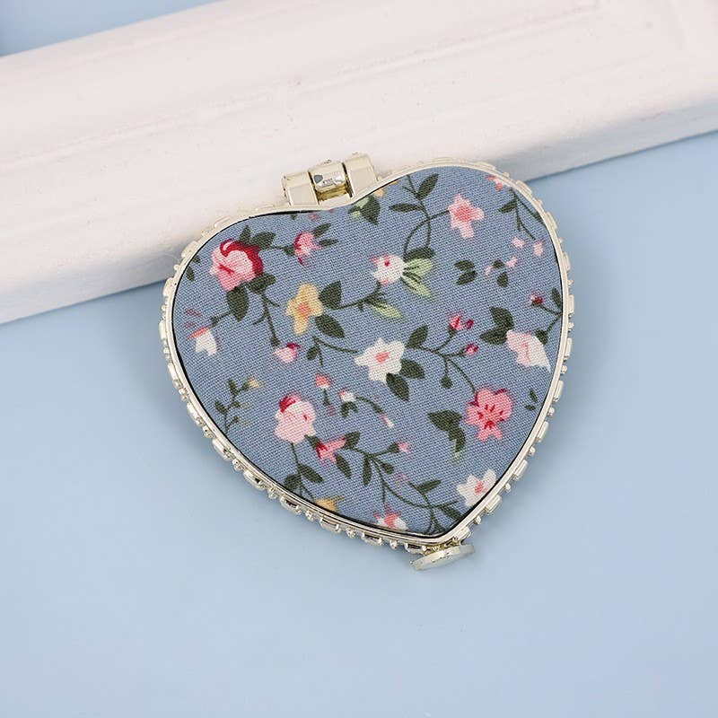 
                  
                    Floral Heart Pocket Compact
                  
                