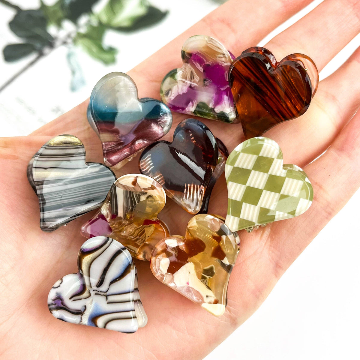 
                  
                    Tiny Hearts Mini Hair Claws
                  
                