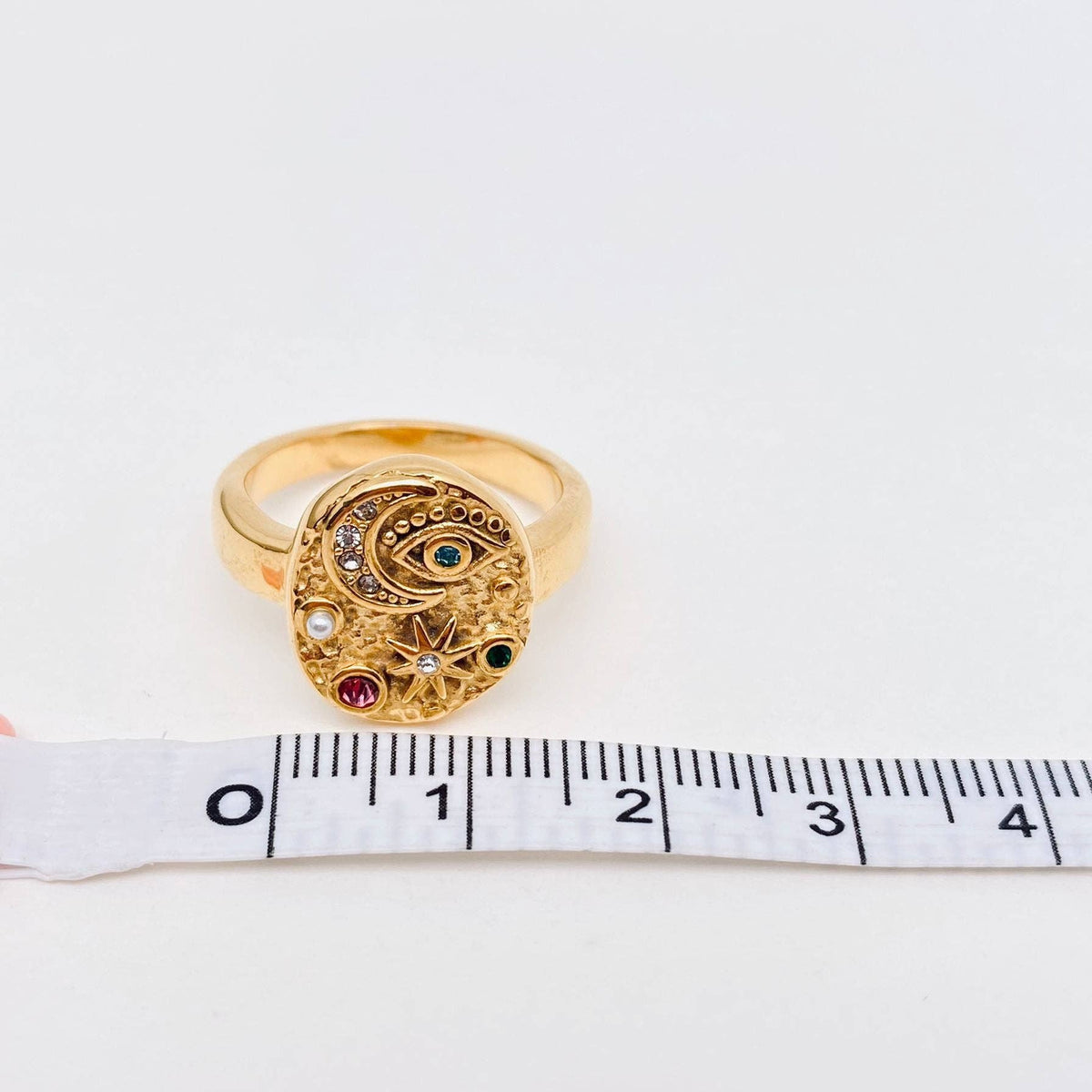 
                  
                    Mystics Zircon Inlaid Embossed Ring
                  
                