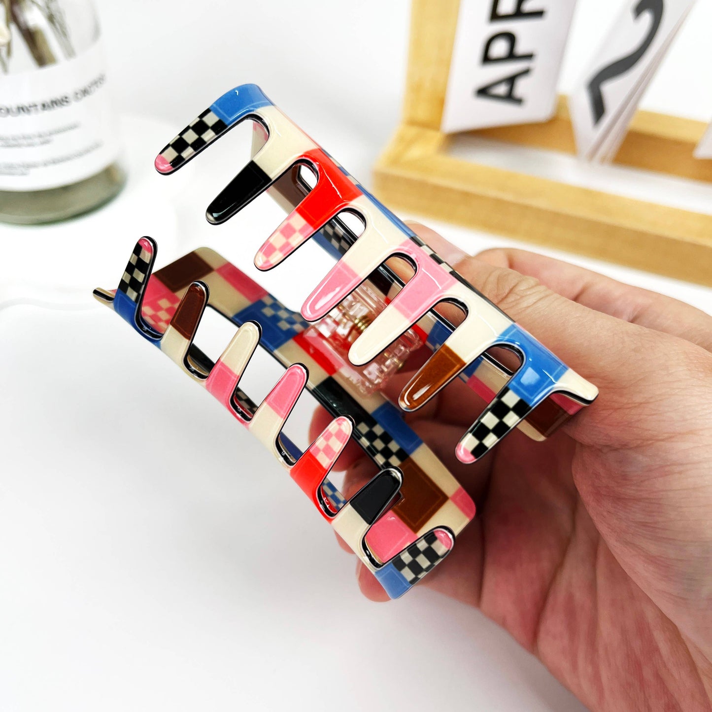 
                  
                    Modern Checkers Hair Claw
                  
                