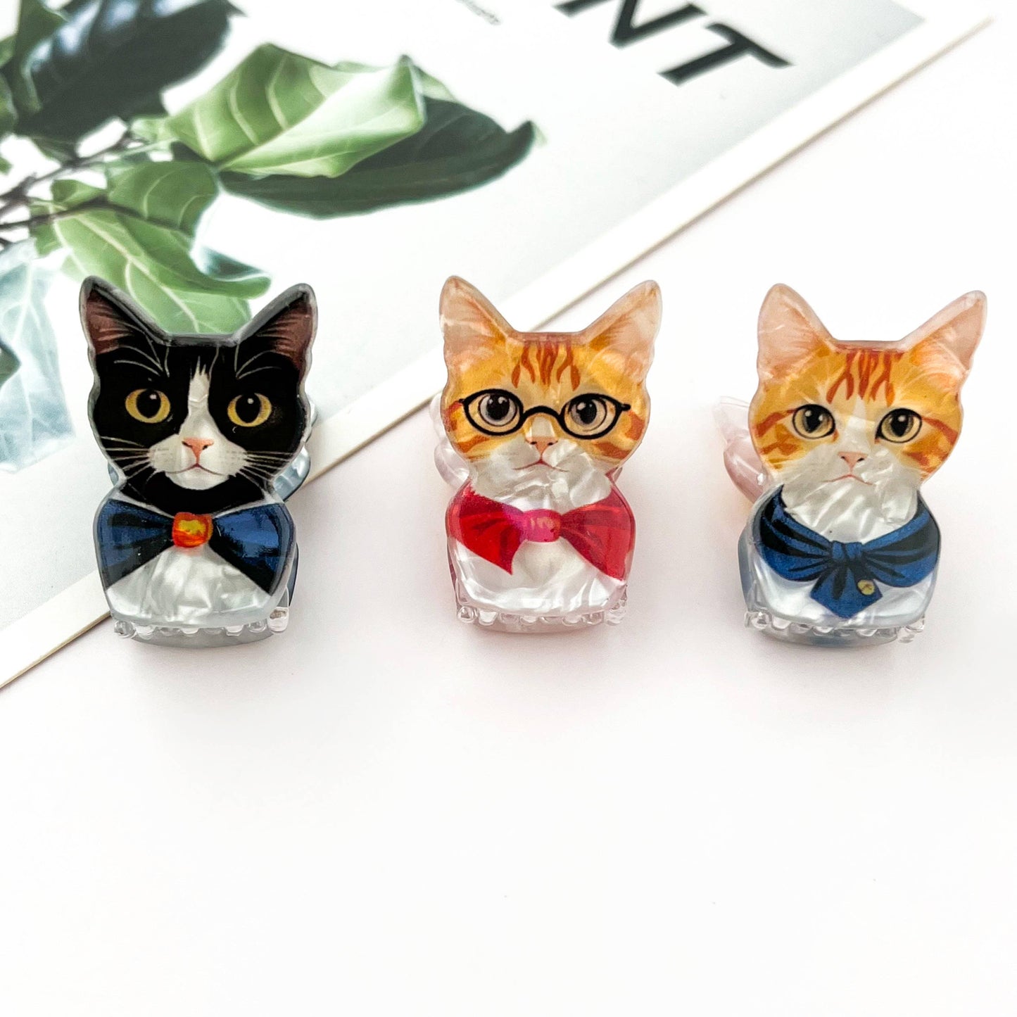 
                  
                    Character Cats Small Hair Claws
                  
                
