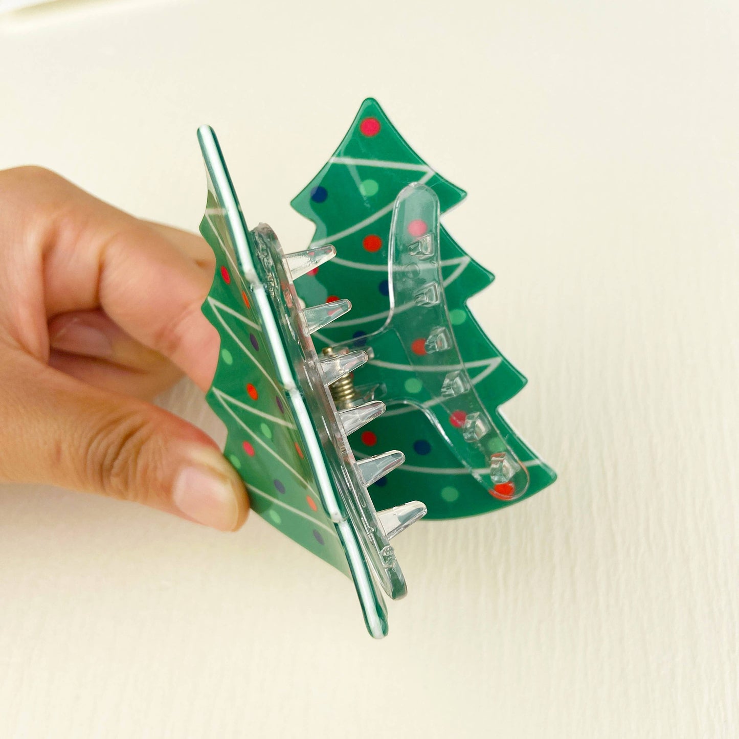 
                  
                    Festive Holiday Hair Claws
                  
                