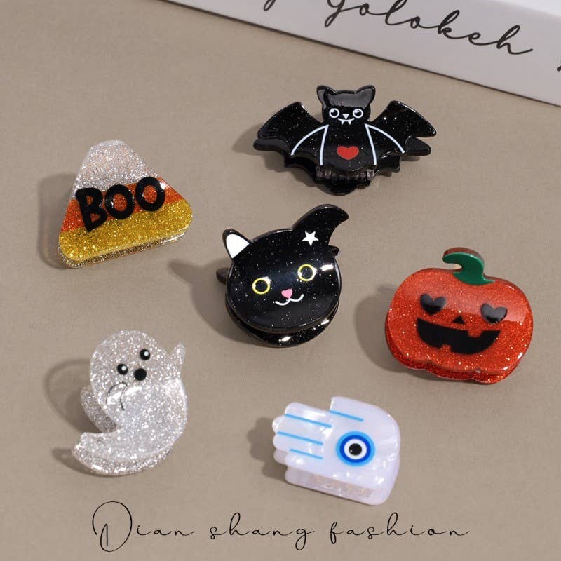 
                  
                    Halloween Mini Claws
                  
                