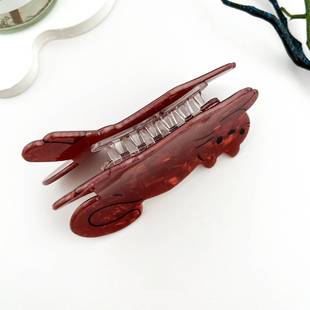 
                  
                    Jumping Cat Hair Claw
                  
                