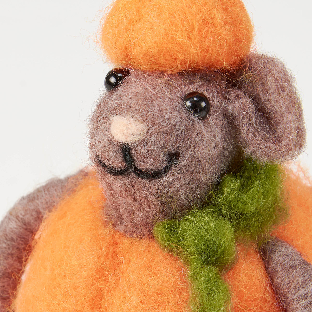 
                  
                    Mouse Pumpkin Critter
                  
                