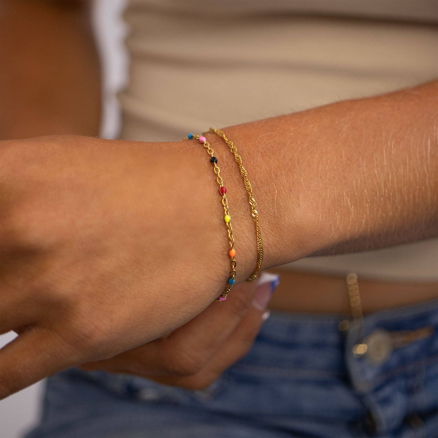 
                  
                    Confetti Chain Bracelet
                  
                