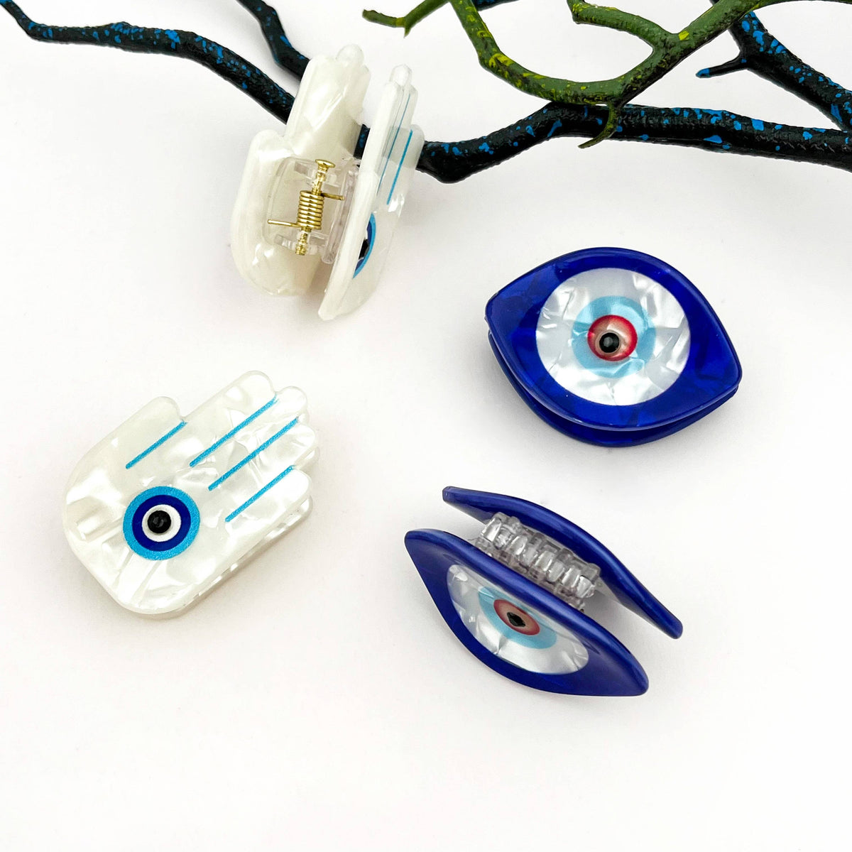 
                  
                    Evil Eye Mini Hair Claws
                  
                