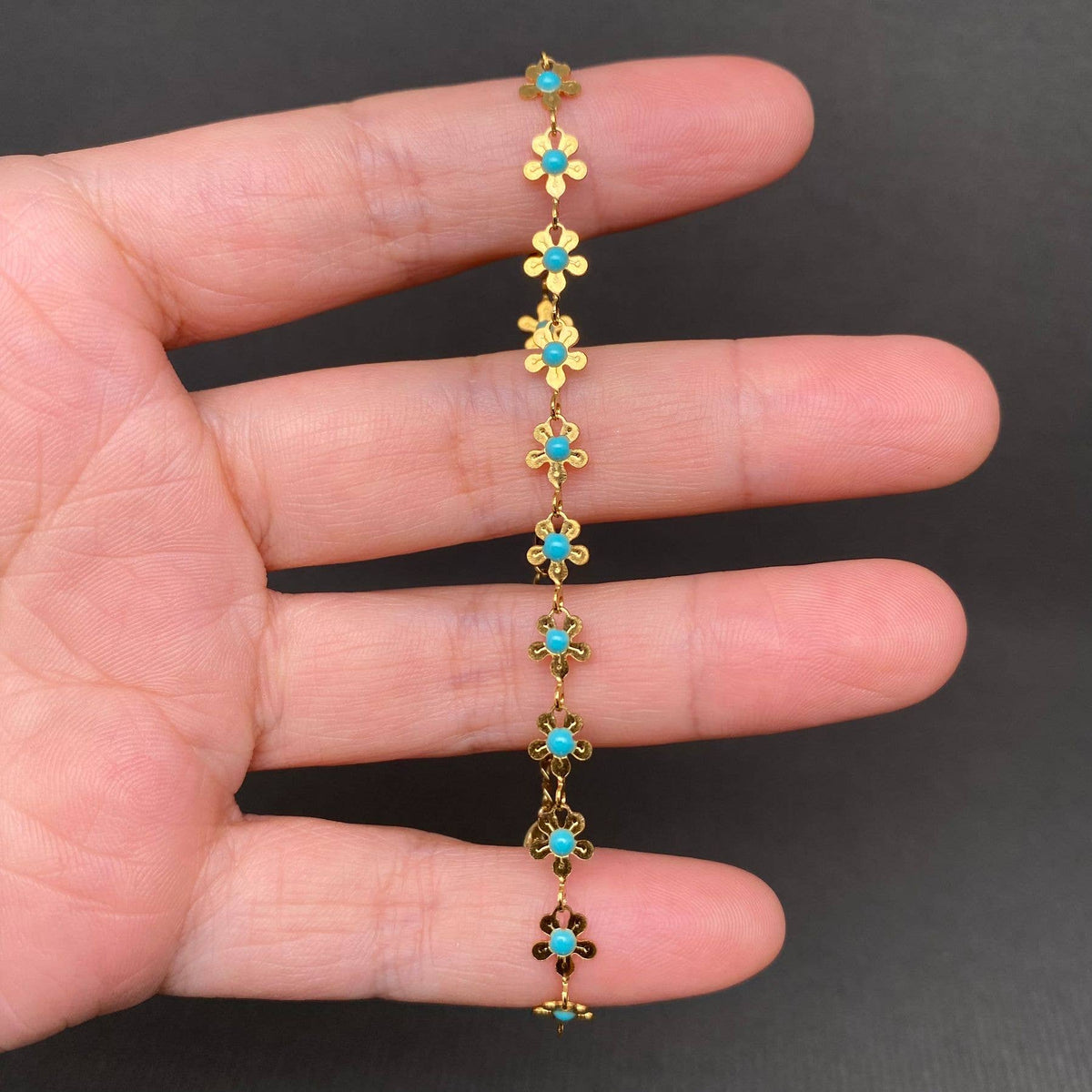 
                  
                    Enamel Dot Pistil Flower Bracelet
                  
                