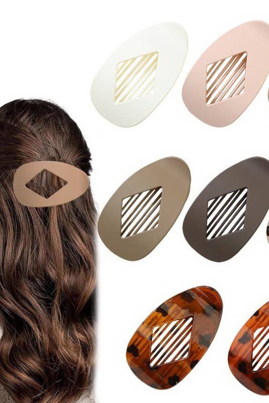 
                  
                    Diamond Cut Out Flat Oval Hair Claw
                  
                