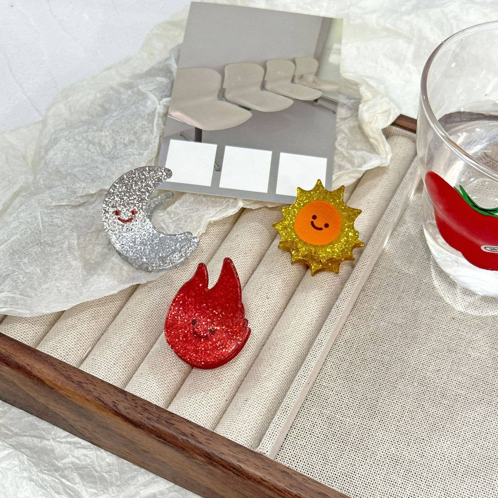 
                  
                    Glitter Sky Series Hair Claws
                  
                