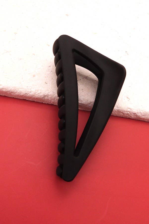 
                  
                    Matte Triangle Hair Claw
                  
                