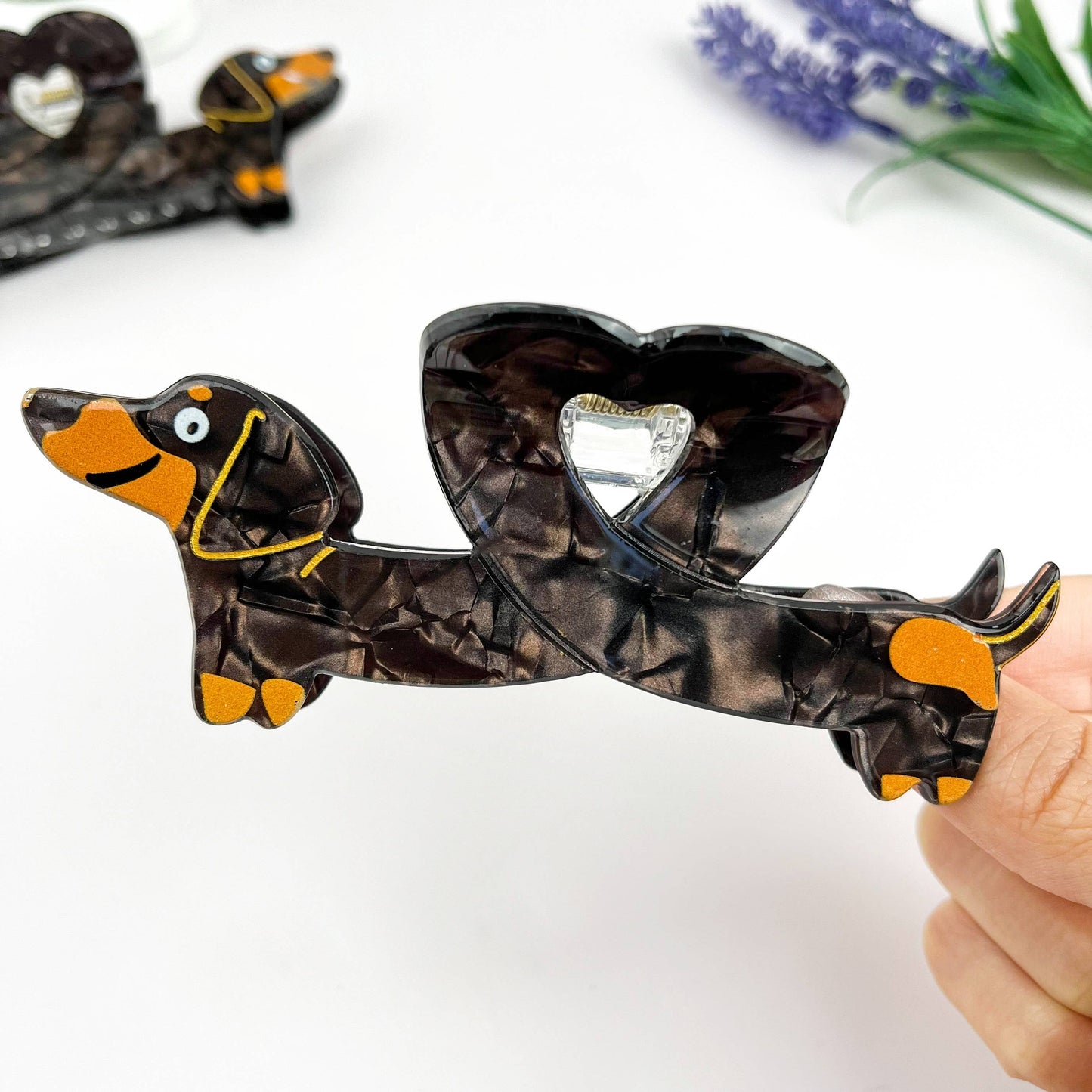 
                  
                    Heart Dachshund Acetate Hair Claw
                  
                