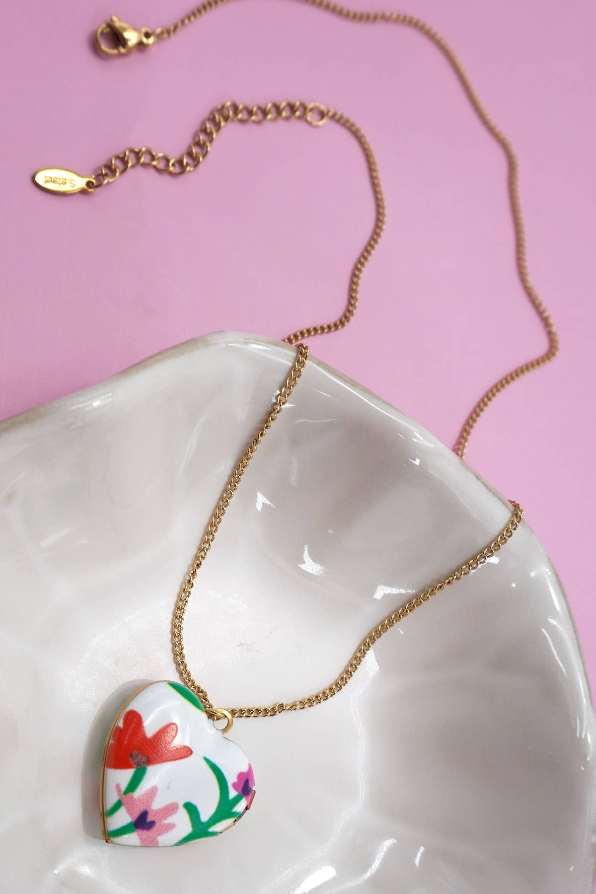 
                  
                    Painted Heart Locket
                  
                