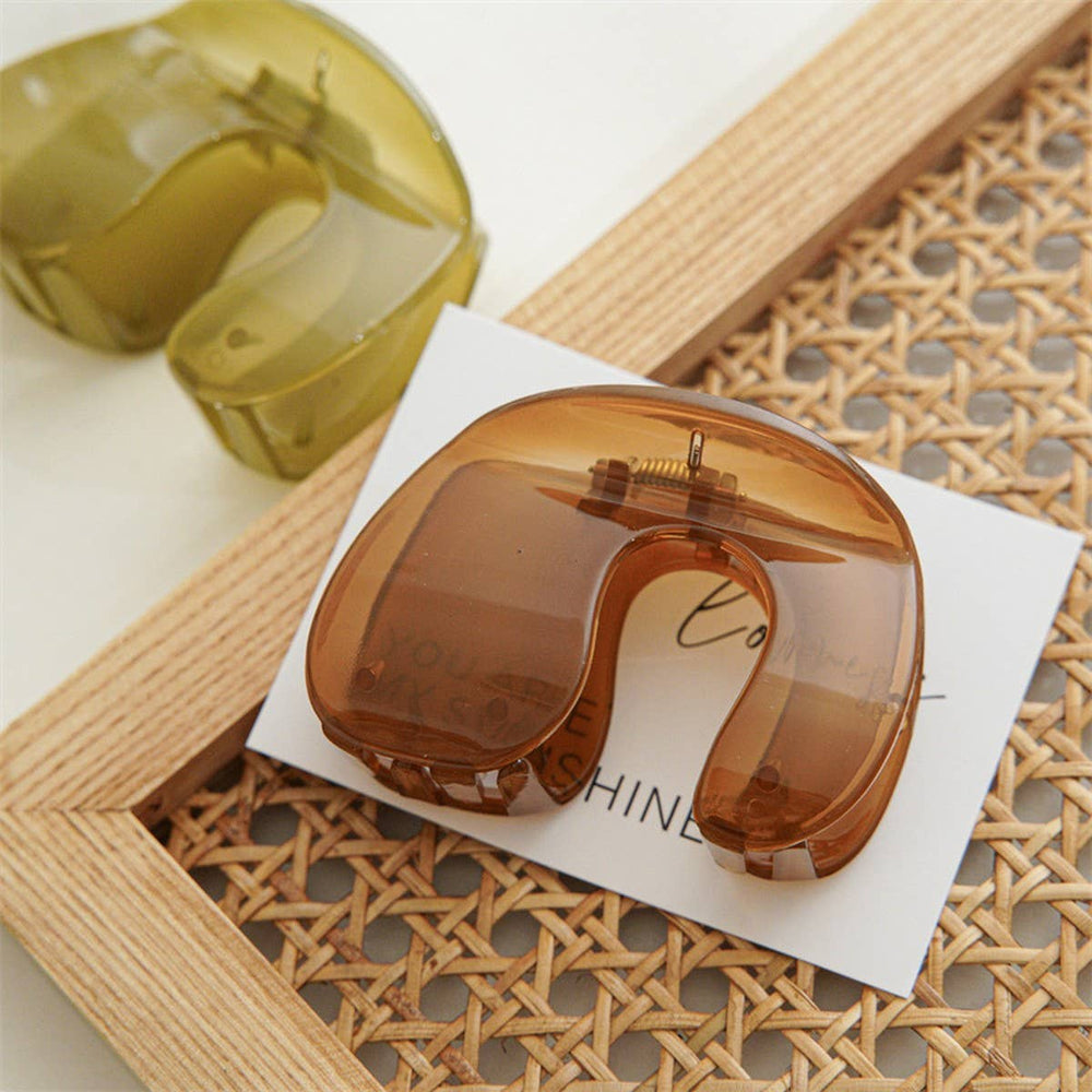 
                  
                    Modern Minimalist Hair Claw
                  
                
