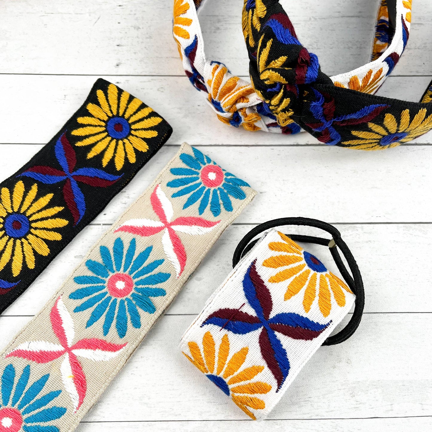 
                  
                    Embroidered Coneflower Knotted Headband
                  
                