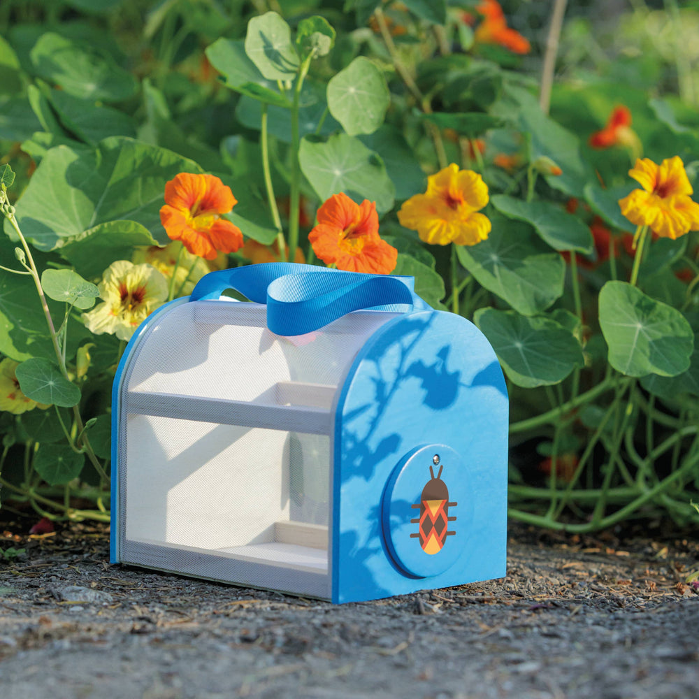 
                  
                    Beetle & Bee Critter Case
                  
                