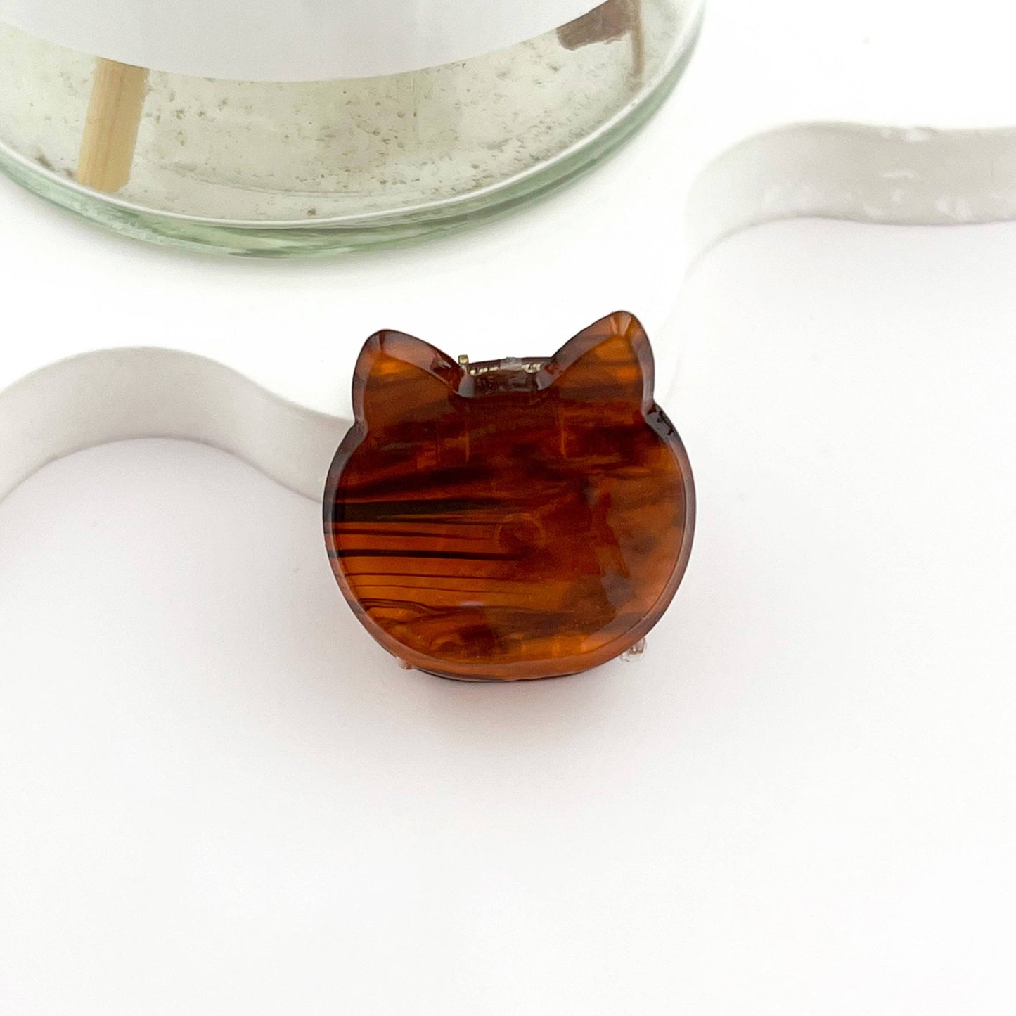 
                  
                    Mini Cat Claw
                  
                