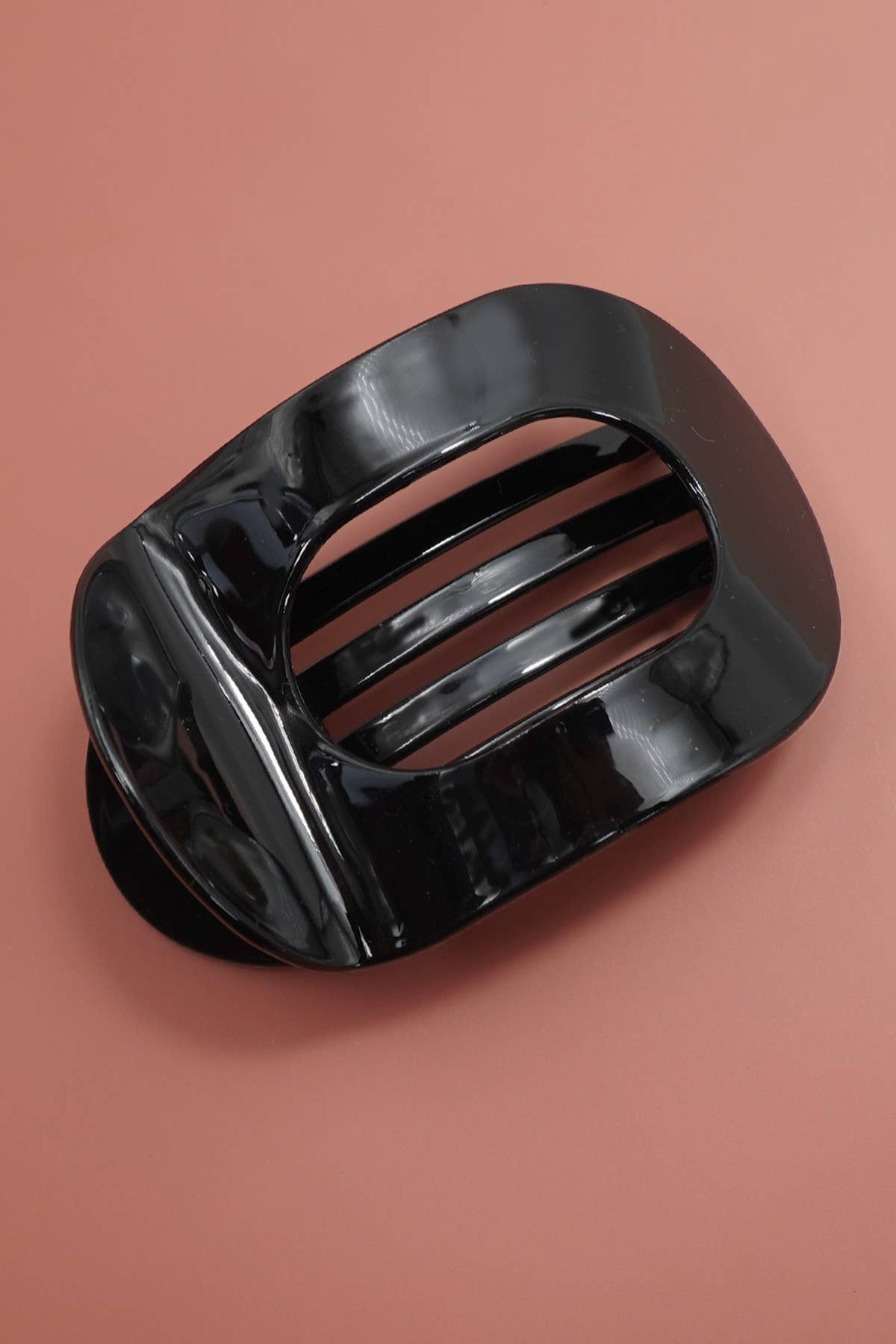 
                  
                    Glossy Oval Flat Hair Claw
                  
                